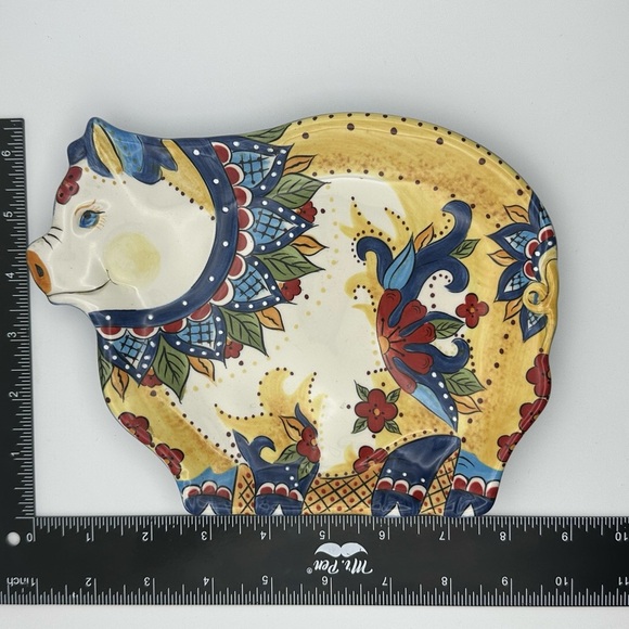 Tabletops Gallery “Toluca Pig” Ceramic Dish/Platter - Picture 4 of 8